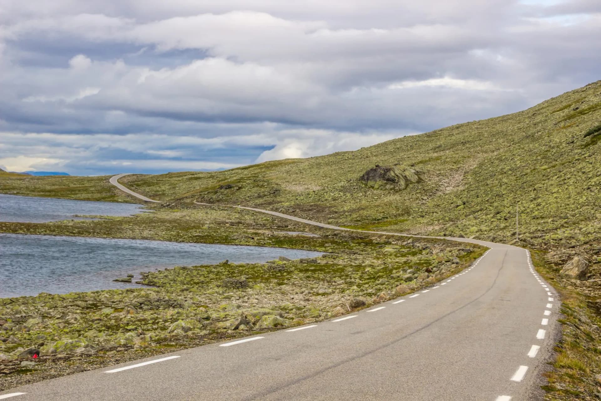 Aurlandsfjellet mountain road