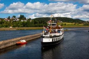 Faites-vous plaisir avec une excursion en bateau en option